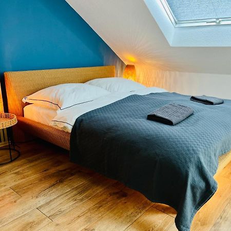 Aycatcherhomes - Top Lage I 4 Personen I 2 Schlafzimmer I Zentral I Altstadt Marburg I Naehe Fluss Lahn I Wlan I Apartment Sirius Bagian luar foto