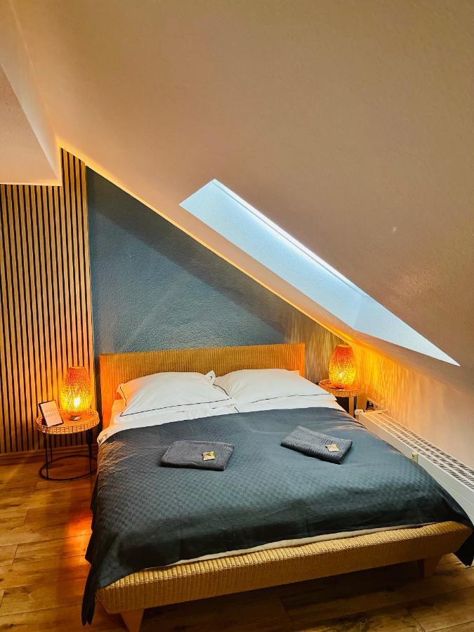 Aycatcherhomes - Top Lage I 4 Personen I 2 Schlafzimmer I Zentral I Altstadt Marburg I Naehe Fluss Lahn I Wlan I Apartment Sirius Bagian luar foto