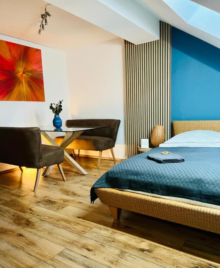 Aycatcherhomes - Top Lage I 4 Personen I 2 Schlafzimmer I Zentral I Altstadt Marburg I Naehe Fluss Lahn I Wlan I Apartment Sirius Bagian luar foto